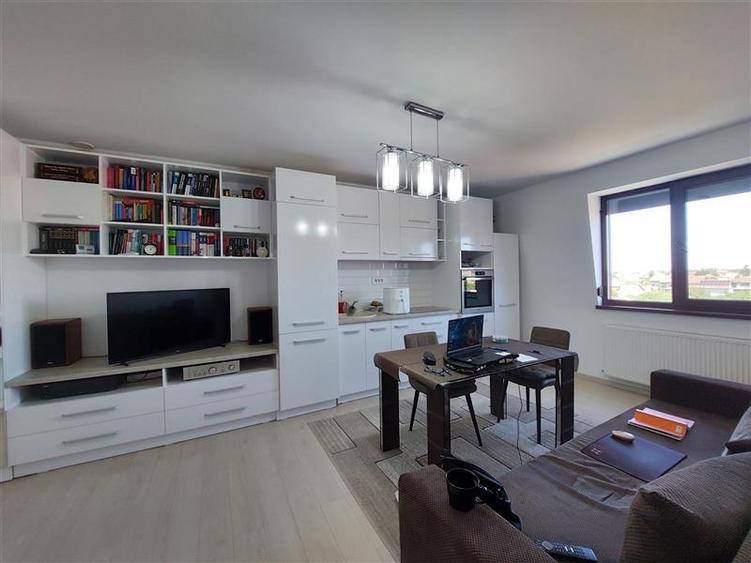 Apartament la cheie cu loc de parcare inclus, in bloc nou, Gradiste - 1
