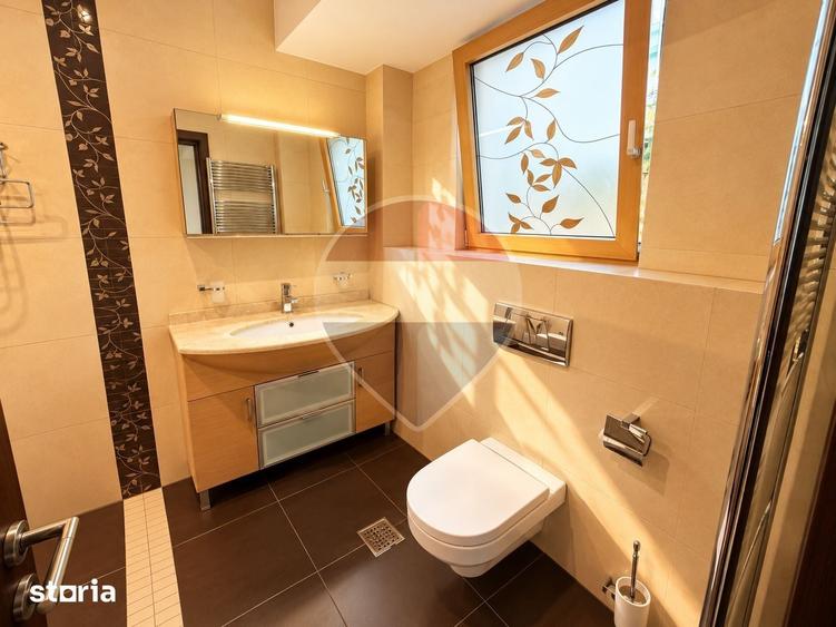 Apartament cu 3 camere în Km 4