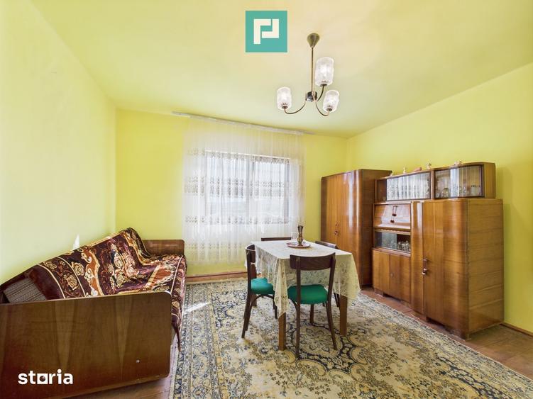 Casă cu 2 camere cu Teren 7204 Mp în Hălmăgel