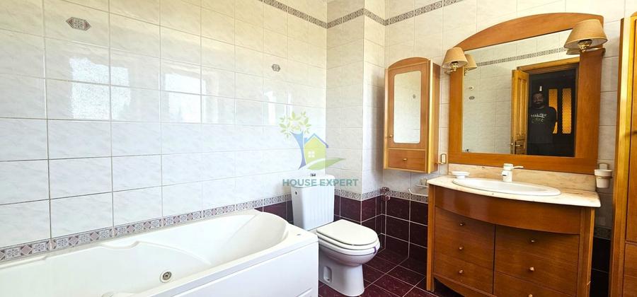 Casă individuală cu 10 camere cu Piscina în Snagov