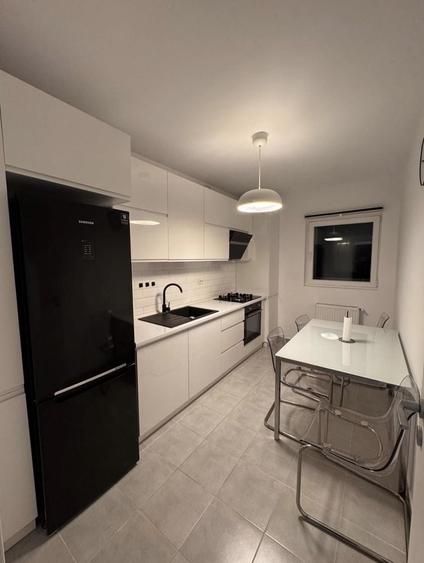 Apartament cu 2 camere decomandat în Runcu