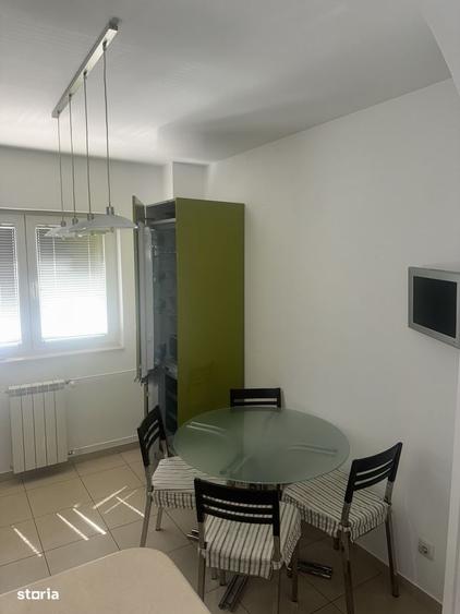 Apartament cu 2 camere semidecomandat, mobilat în Tineretului