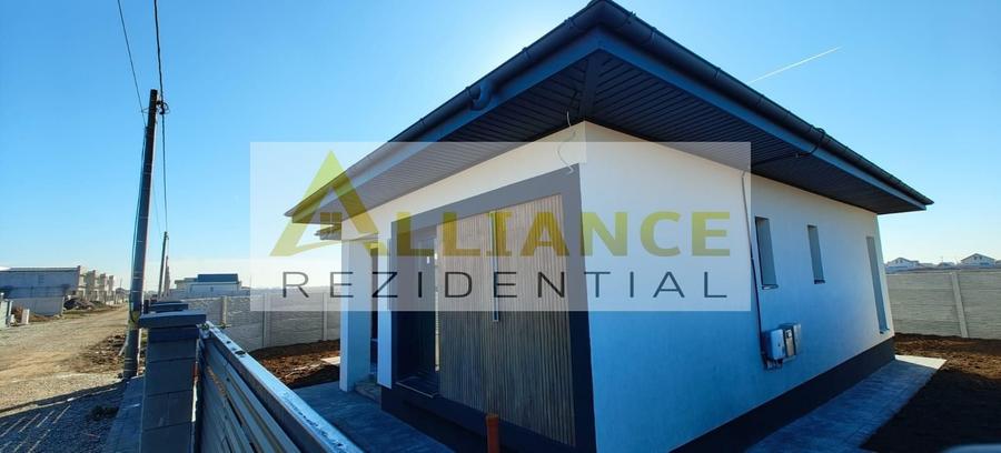 Casă individuală cu 4 camere cu Canalizare în Berceni