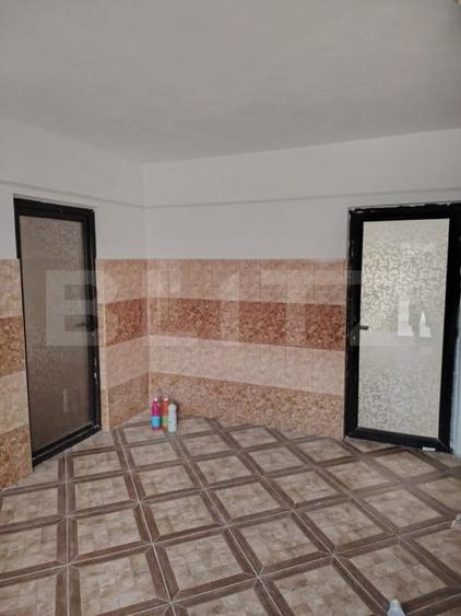 Casă cu 3 camere cu Piscina în Central