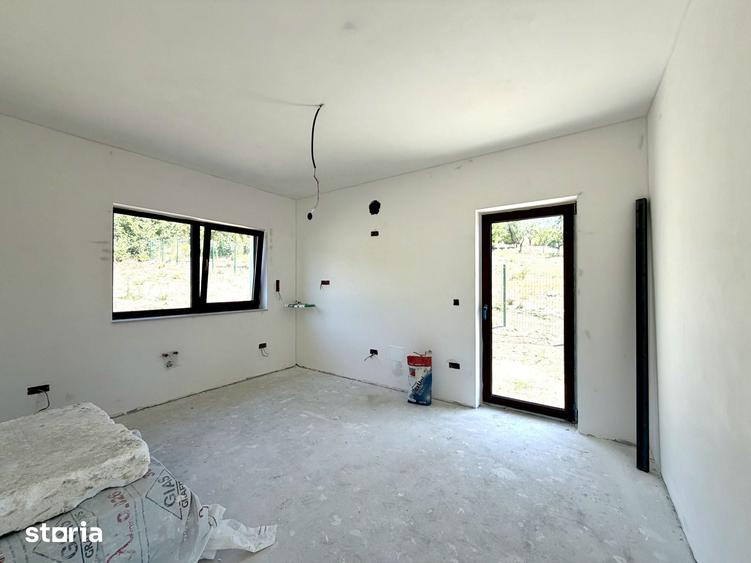 Casă cu 3 camere cu Teren 640 Mp în Central