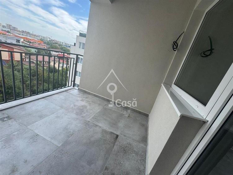 Apartament cu 3 camere decomandat în Berceni