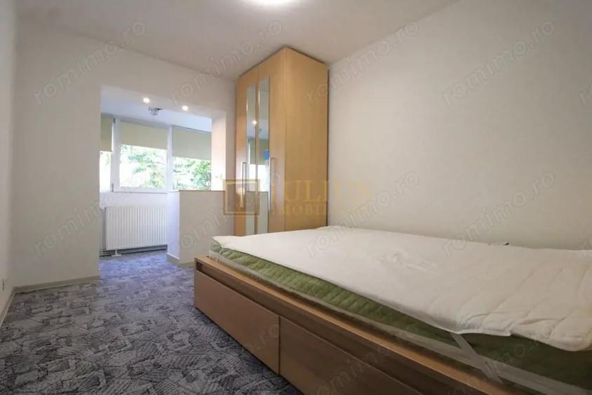Apartament cu 4 camere decomandat în Bucovina