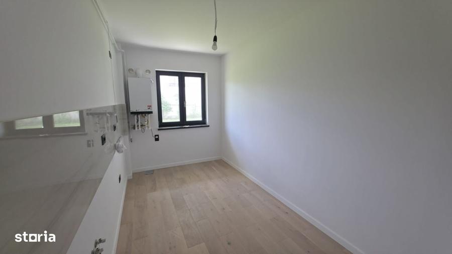 Apartament o camera,bloc nou,decomandat,baie cu geam,ultracentral - 14