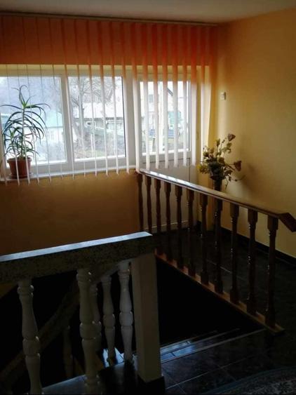Casă individuală cu 4 camere cu Teren 1000 Mp în Prundu