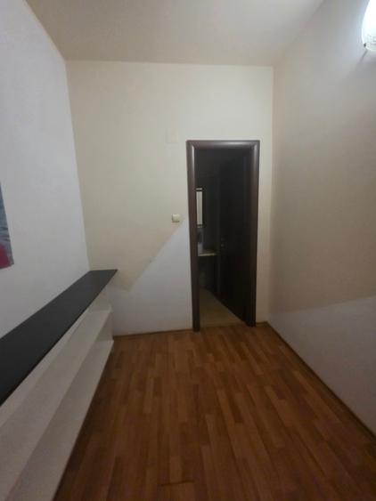 Spațiu comercial, de 56.119998931885 mp, în Trocadero