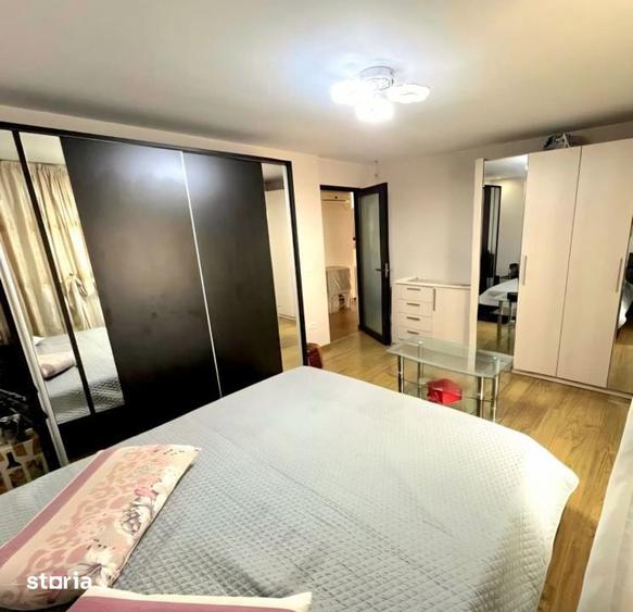 Casă cu 4 camere cu Teren 176 Mp în Central
