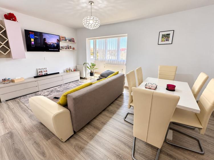 Apartament cu 3 camere decomandat, mobilat în Blaj