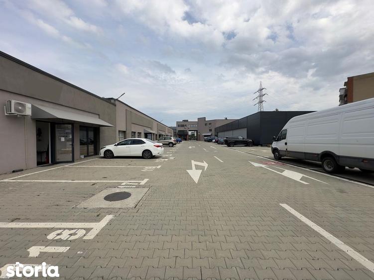 Spațiu comercial, de 71 mp, în Baza 3