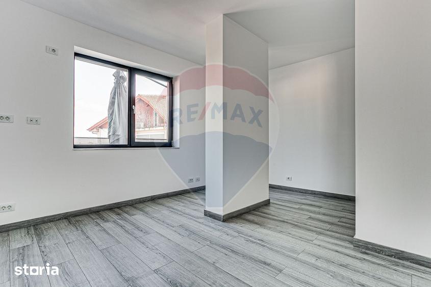 Apartament cu 3 camere în Central