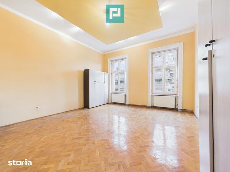 Apartament cu 3 camere în Ultracentral