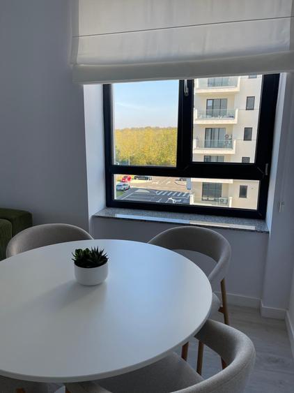 Apartament cu 3 camere decomandat în Nord