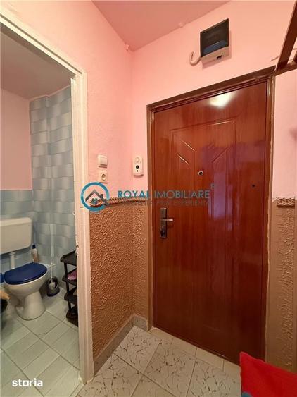 Apartament cu 2 camere nedecomandat, mobilat în Vest