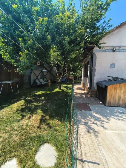 Casă cu 4 camere semidecomandat în Coiciu