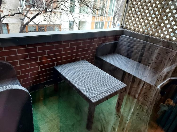 Apartament cu 3 camere în Dorobanți