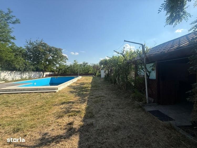 Casă cu 4 camere în Vlădiceasca