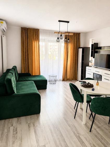 Apartament cu 3 camere decomandat în Tomis Plus