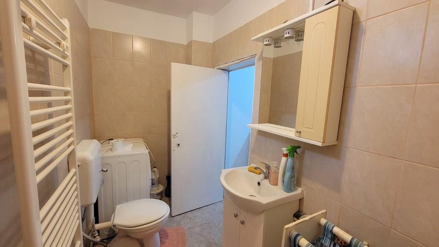 Casă cu 3 camere cu Teren 268 Mp în Bereasca