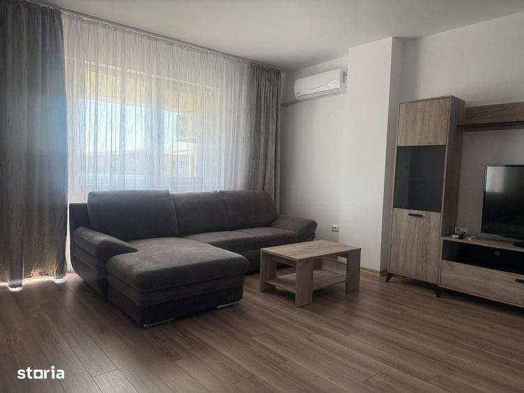 Apartament cu 2 camere decomandat în Micro 9