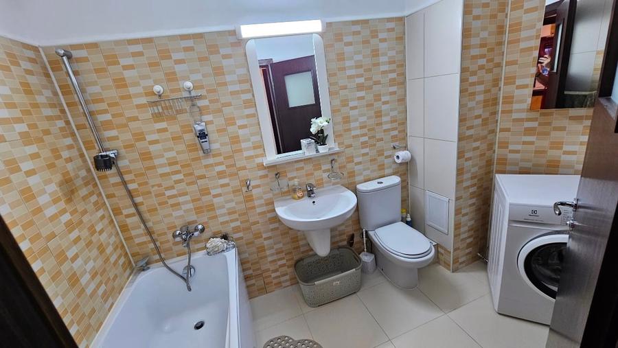 Apartament cu 2 camere semidecomandat, mobilat în Unirii