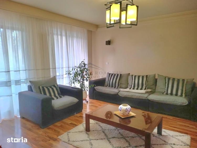 Casă cu 5 camere cu Teren 407 Mp în Șcheia