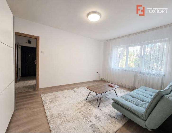 Apartament cu 2 camere semidecomandat, mobilat în Podgoria