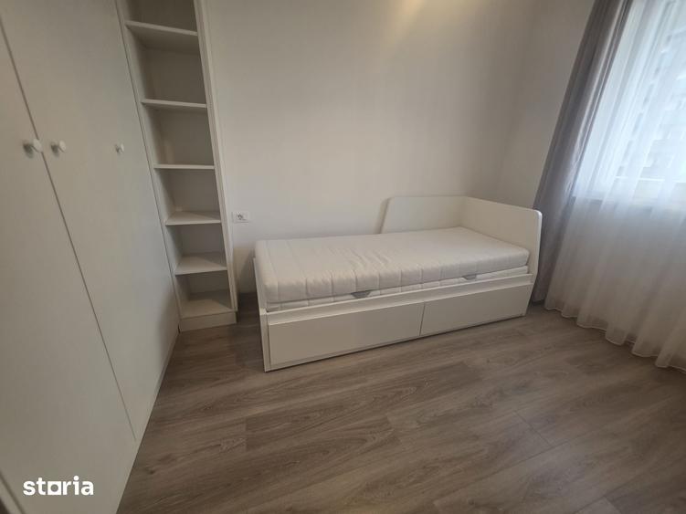 Apartament cu 3 camere în Astra