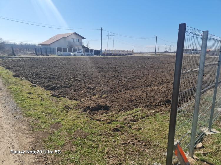 Teren Construcții intravilan de 632 mp, în Vadu Anei