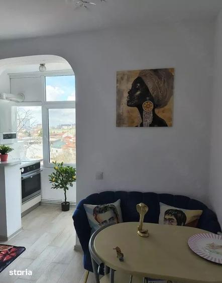 Apartament cu 2 camere, mobilat în Grivița