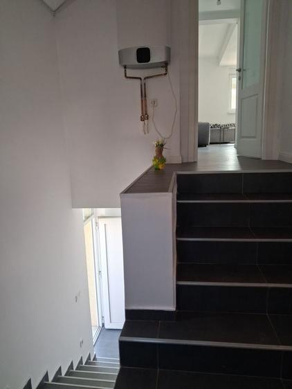 Duplex cu 3 camere cu Canalizare în Semicentral