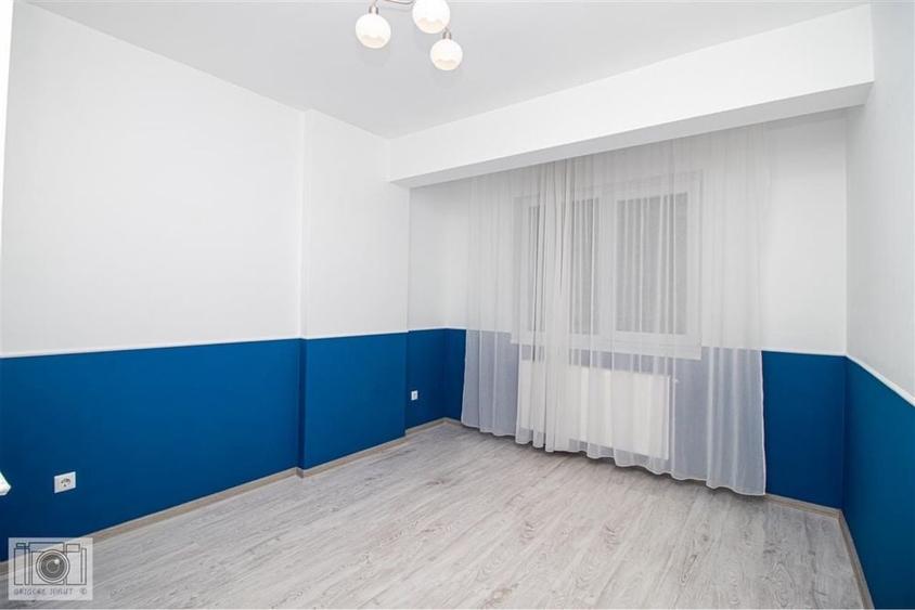 Apartament cu 3 camere decomandat în Chiajna