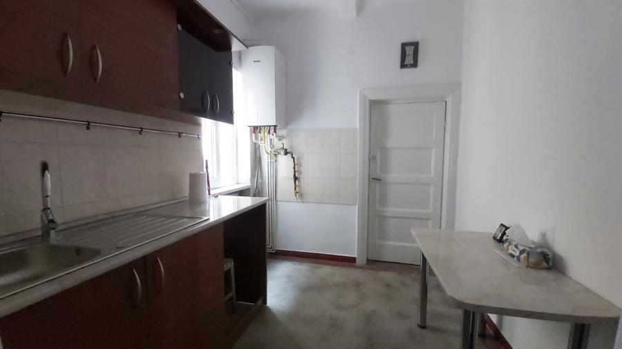 Apartament cu 2 camere în Cișmigiu