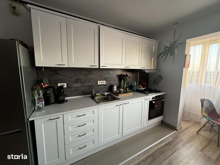 Apartament cu 3 camere în Lipovei