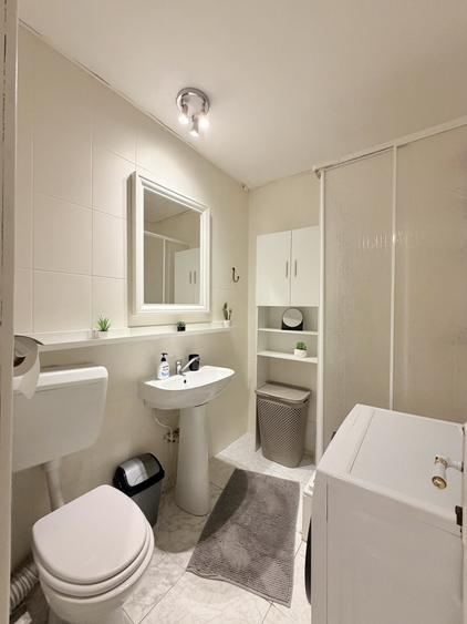Cozy Studio luminos in Banu Manta - Victoriei cu pat si canapea - 10