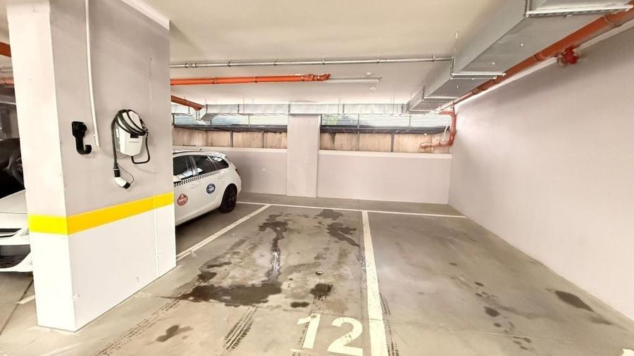 Apartament cu 3 camere decomandat în Florești