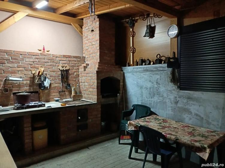 Casă cu 6 camere cu Teren 800 Mp în Central