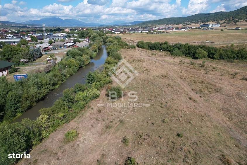 Oportunitate excelenta de investitie! Teren 12.600 mp. Unirea - 8