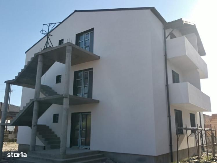 Apartament cu 2 camere decomandat în 7 Noiembrie