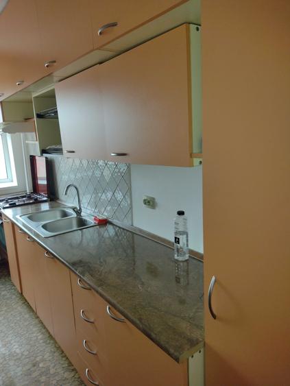 Apartament cu 2 camere decomandat în Panduri