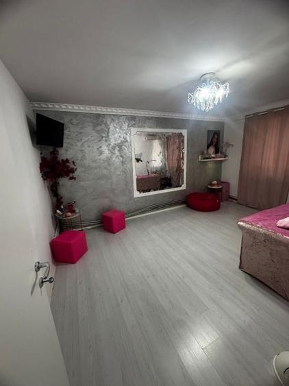 Apartament cu 2 camere decomandat în Alexandru Obregia
