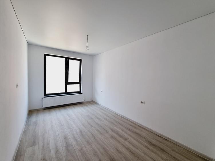 Apartament cu 3 camere decomandat în Țiglina 2