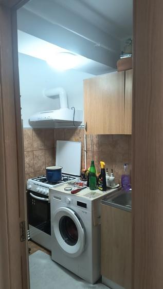 Garsonieră decomandată, mobilată în Galata