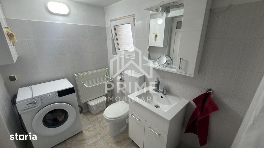 Casă cu 3 camere cu Teren 687 Mp în Teiu