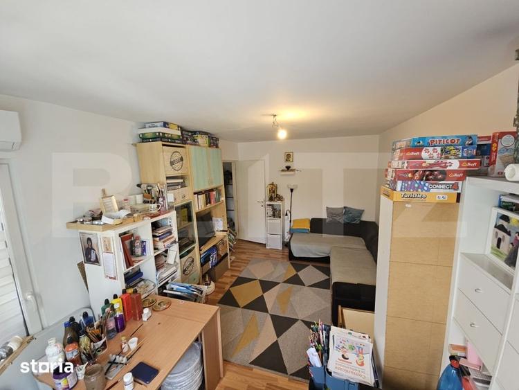 Apartament cu 3 camere decomandat, mobilat în Galata