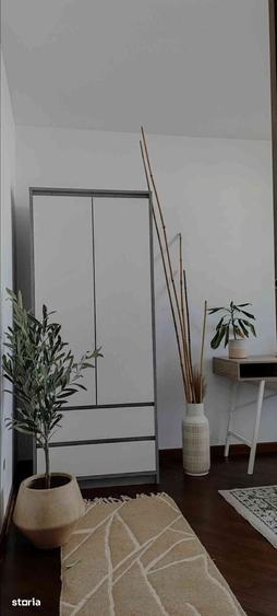 Apartament cu 3 camere semidecomandat în Ultracentral