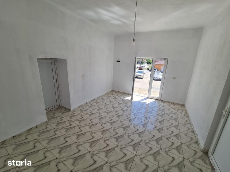 Spațiu comercial, de 62 mp, în Pâncota
